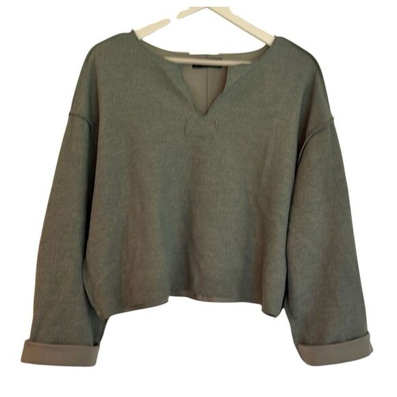 Urban Outfitters Jax turquoise inside out cropped notch neck sweater small - Picture 3 of 12